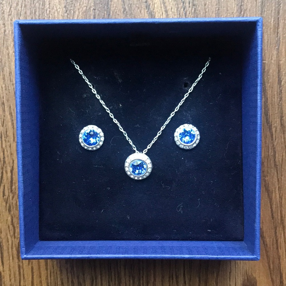 Swarovski set  💎